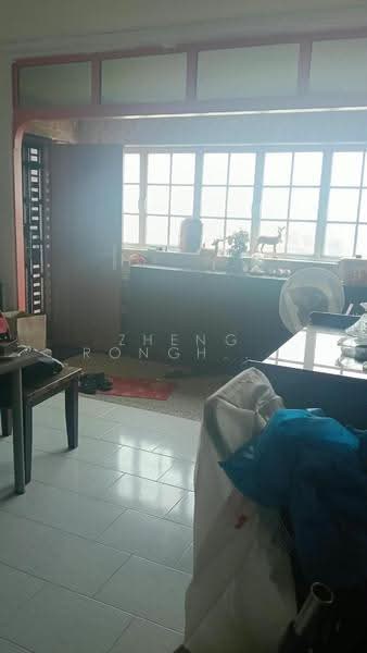 919 Jurong West Street 91, 919 Jurong West Street 91, Boon Lay / Jurong / Tuas, Room Rental, 120 sqft, HDB Flat For Rent, by Zheng Ronghua 郑荣华, 500267317 - Living Room - PropertyGuru.com.sg