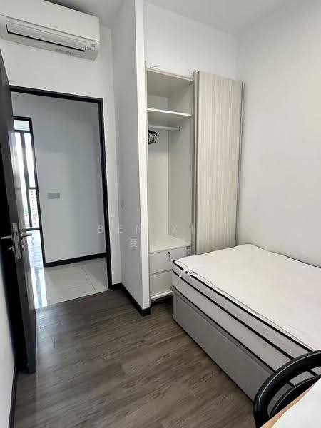 Gem Residences, 1 Lorong 5 Toa Payoh, Balestier / Toa Payoh, 3 Bedrooms, 936 sqft, Condominium For Sale, by Ben XIA 夏天鹏, 500267318 - Bedroom - PropertyGuru.com.sg