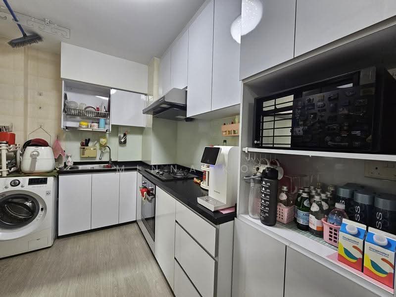 677C Jurong West Street 64, 677C Jurong West Street 64, Boon Lay / Jurong / Tuas, 3 Bedrooms, 1,001 sqft, HDB Flat For Sale, by Minna Koh, 500267320 - PropertyGuru.com.sg