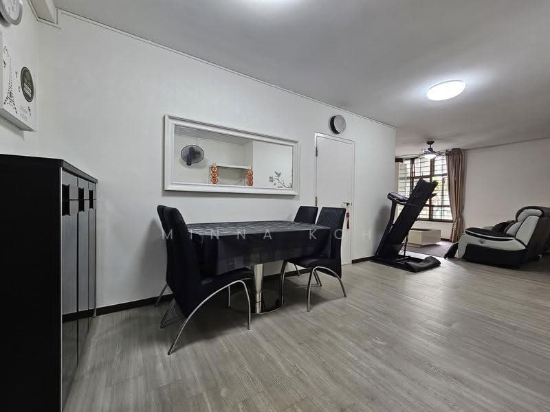 677C Jurong West Street 64, 677C Jurong West Street 64, Boon Lay / Jurong / Tuas, 3 Bedrooms, 1,001 sqft, HDB Flat For Sale, by Minna Koh, 500267320 - PropertyGuru.com.sg