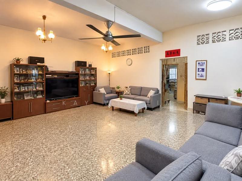 188 Onan Road, Onan Road, East Coast / Marine Parade, 5 Bedrooms, 2,689 sqft, Terraced House For Sale, by Kay Wee Lim, 500267343 - Living Room - PropertyGuru.com.sg
