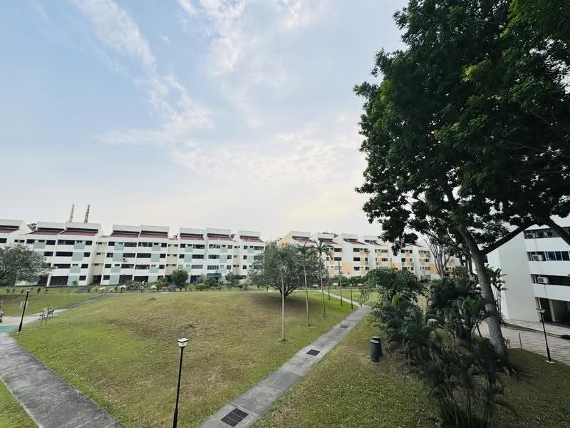 Ivory Heights, 122 Jurong East Street 13, Boon Lay / Jurong / Tuas, 3 Bedrooms, 1,668 sqft, Condominium For Sale, by Luvianne Pang, 500267347 - Exterior - PropertyGuru.com.sg