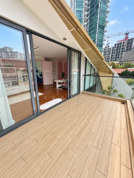 GRANGE, ORCHARD, ONE TREE HILL, JALAN KELAWAR, LENGKOK MERAK, Tanglin / Holland / Bukit Timah, 5 Bedrooms, 9,610 sqft, Semi-Detached House For Sale, by Sean Lee, 500267348 - Balcony - PropertyGuru.com.sg