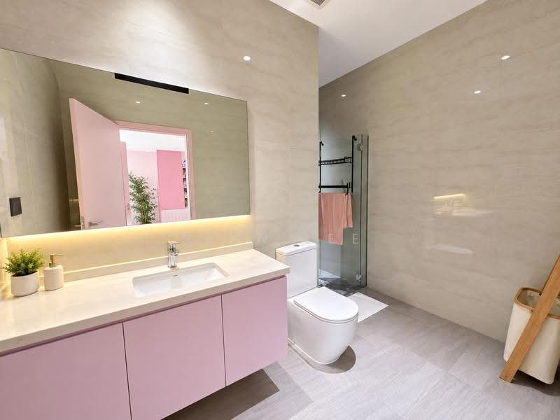 GRANGE, ORCHARD, ONE TREE HILL, JALAN KELAWAR, LENGKOK MERAK, Tanglin / Holland / Bukit Timah, 5 Bedrooms, 9,610 sqft, Semi-Detached House For Sale, by Sean Lee, 500267348 - Bathroom - PropertyGuru.com.sg