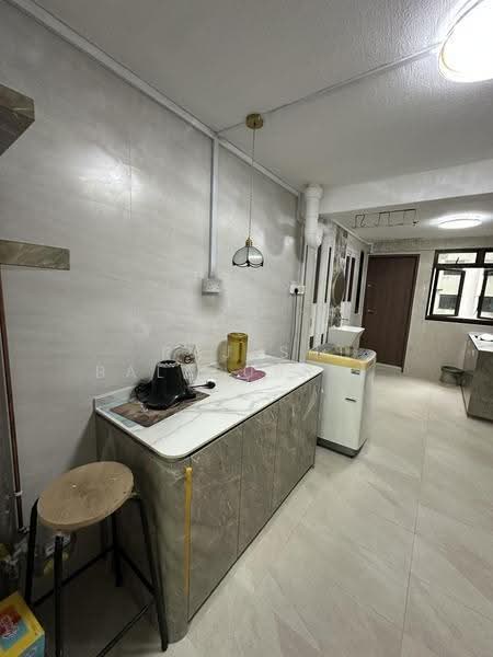 107 Lorong 1 Toa Payoh, 107 Lorong 1 Toa Payoh, Balestier / Toa Payoh, 1 Bedroom, 500 sqft, HDB Flat For Rent, by Rajesh Balasubramanian, 500267362 - Kitchen - PropertyGuru.com.sg