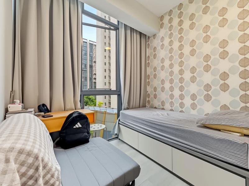 The Luxurie, 19 Compassvale Road, Hougang / Punggol / Sengkang, 3 Bedrooms, 1,001 sqft, Condominium For Sale, by Joshua Soh, 500267368 - Bedroom - PropertyGuru.com.sg