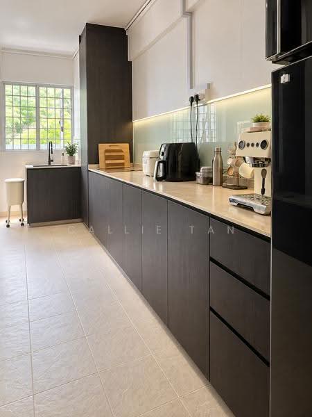 113 Bukit Batok West Avenue 6, 113 Bukit Batok West Avenue 6, Dairy Farm / Bukit Panjang / Choa Chu Kang, 3 Bedrooms, 1,119 sqft, HDB Flat For Sale, by Callie Tan, 500267370 - Kitchen - PropertyGuru.com.sg