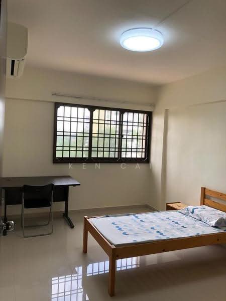 431 Jurong West Avenue 1, 431 Jurong West Avenue 1, Boon Lay / Jurong / Tuas, Room Rental, 110 sqft, HDB Flat For Rent, by Ken Cai, 500267380 - Bedroom - PropertyGuru.com.sg
