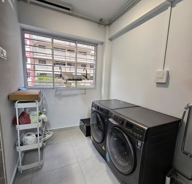 316 Tampines Street 33, 316 Tampines Street 33, Pasir Ris / Tampines, Room Rental, 150 sqft, HDB Flat For Rent, by Kenneth Khoo, 500267382 - Yard - PropertyGuru.com.sg