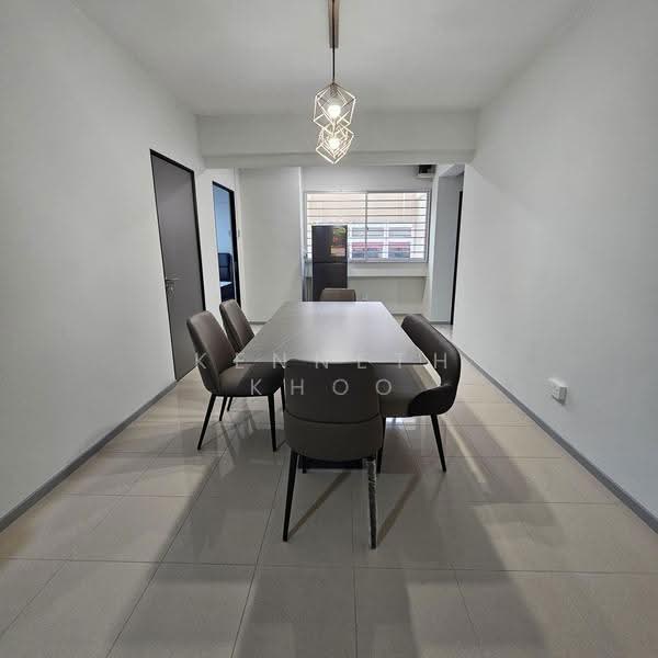 316 Tampines Street 33, 316 Tampines Street 33, Pasir Ris / Tampines, Room Rental, 150 sqft, HDB Flat For Rent, by Kenneth Khoo, 500267382 - Dining Room - PropertyGuru.com.sg