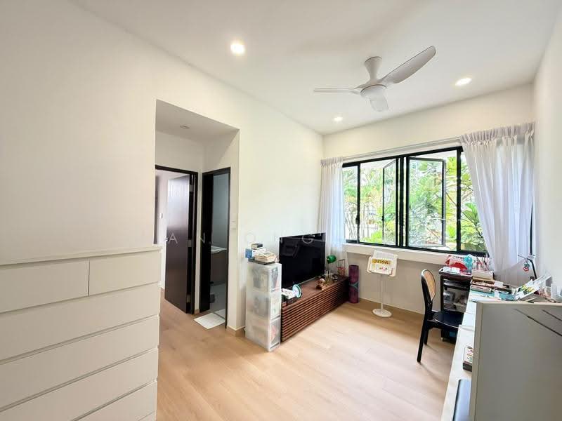 South Buona Vista Road Semi Detached, South Buona Vista Road, Buona Vista / West Coast / Clementi New Town, 4 Bedrooms, 2,300 sqft, Semi-Detached House For Sale, by Ryan Ong 王伟信, 500267384 - Study - PropertyGuru.com.sg