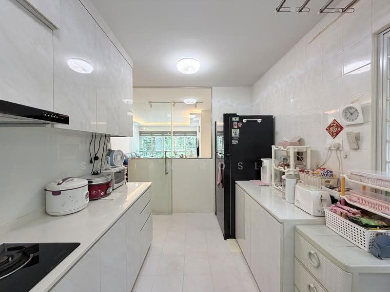 171A Edgedale Plains, 171A Edgedale Plains, Hougang / Punggol / Sengkang, 3 Bedrooms, 1,184 sqft, HDB Flat For Sale, by Sofian Roslan, 500267385 - Kitchen - PropertyGuru.com.sg