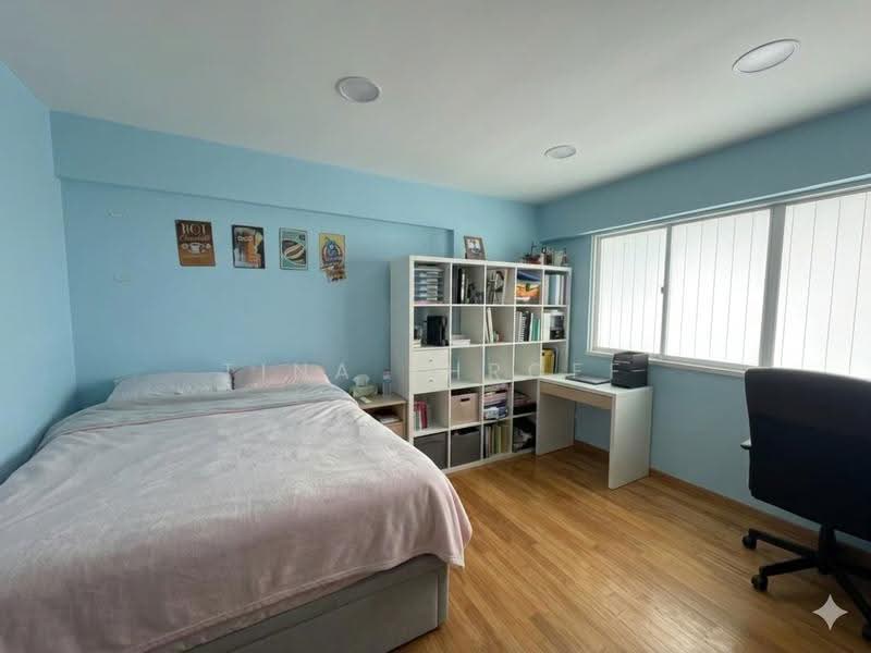 115 Bedok Reservoir Road, 115 Bedok Reservoir Road, Bedok / Upper East Coast, 3 Bedrooms, 1,614 sqft, HDB Flat For Sale, by Tina Shroff, 500267392 - Bedroom - PropertyGuru.com.sg