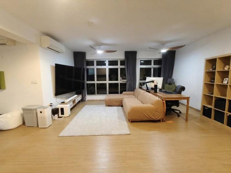 422A Northshore Drive, 422A Northshore Drive, Hougang / Punggol / Sengkang, 3 Bedrooms, 1,216 sqft, HDB Flat For Sale, by Shane Chen, 500267393 - Living Room - PropertyGuru.com.sg