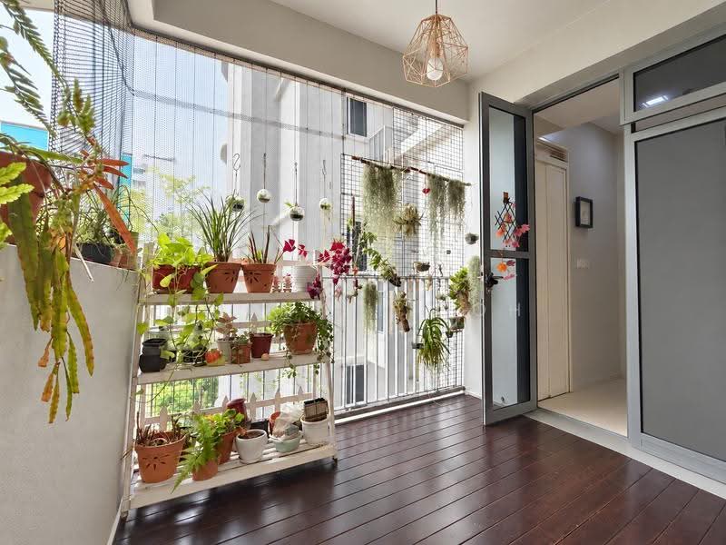 Arc at Tampines, 19 Tampines Avenue 8, Pasir Ris / Tampines, 3 Bedrooms, 1,130 sqft, Condominium For Sale, by Kuanyee Goh, 500267394 - Balcony - PropertyGuru.com.sg