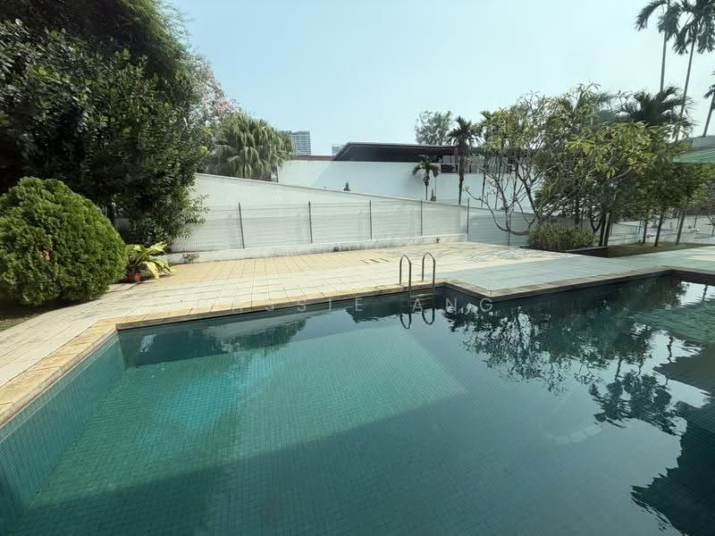 Bishopgate, Chatsworth Road, Jervois Road, Jervois Hill, Mount Echo Park, Ridley Park, Rochalie Driv, Bishopgate, Chatsworth Road, Jervois Road, Jervois Hill, Mount Echo Park,Ridley Park, Rochalie Drive, Tanglin / Holland / Bukit Timah, 6 Bedrooms, 7,500 sqft, Good Class Bungalow For Rent, by Cassie Ang, 500267403 - Exterior - PropertyGuru.com.sg