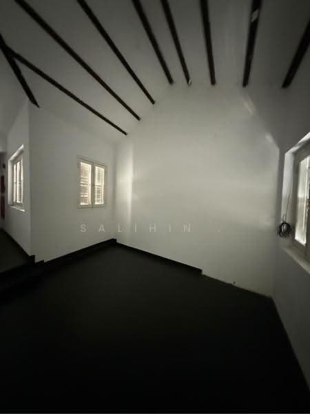 Kampong Glam Shop House, 660, Beach Road / Bugis / Rochor, 1,500 sqft, Office For Rent, by Salihin ., 500267409 - CommercialGuru.com.sg