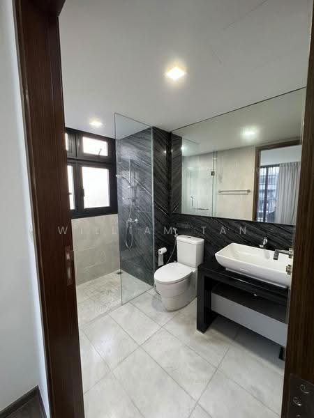 River Isles, Punggol Central, Hougang / Punggol / Sengkang, 4 Bedrooms, 2,013 sqft, Condominium For Rent, by William Tan, 500267411 - Bathroom - PropertyGuru.com.sg