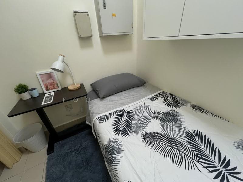 East Meadows, 30 Tanah Merah Kechil Road, Bedok / Upper East Coast, Room Rental, 150 sqft, Condominium For Rent, by Foo Tee Kim Esther, 500267414 - Bedroom - PropertyGuru.com.sg
