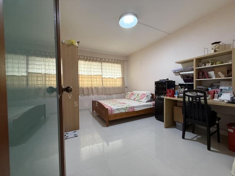 405 Pasir Ris Drive 6, 405 Pasir Ris Drive 6, Pasir Ris / Tampines, 3 Bedrooms, 1,367 sqft, HDB Flat For Sale, by Yvonne Yang Suet Wan, 500267423 - Bedroom - PropertyGuru.com.sg