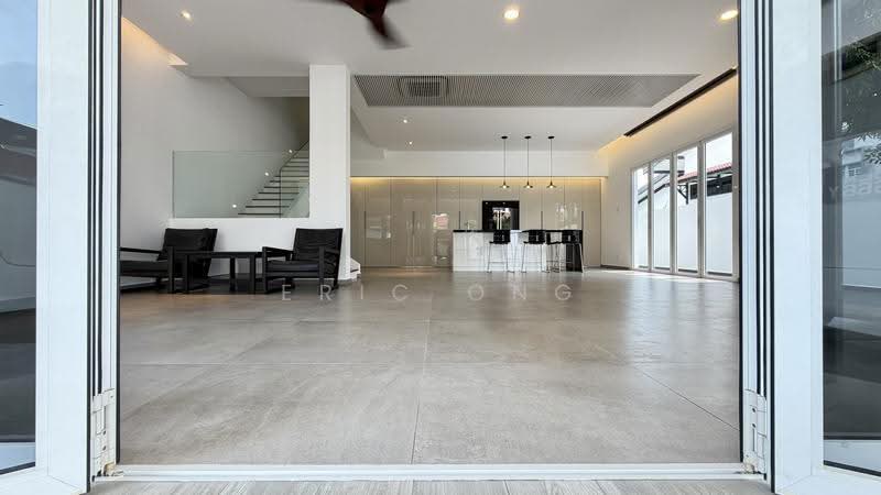 Seletar Hills Estate, Seletar Hills Drive, Seletar / Yio Chu Kang, 6 Bedrooms, 5,500 sqft, Semi-Detached House For Rent, by Eric Ong, 500267425 - Kitchen - PropertyGuru.com.sg