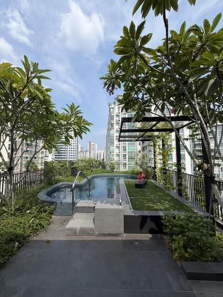 Jervois Mansion, 8 Jervois Close, Tanglin / Holland / Bukit Timah, 1 Bedroom, 495 sqft, Condominium For Rent, by Kenny Loh, 500267426 - Pool - PropertyGuru.com.sg