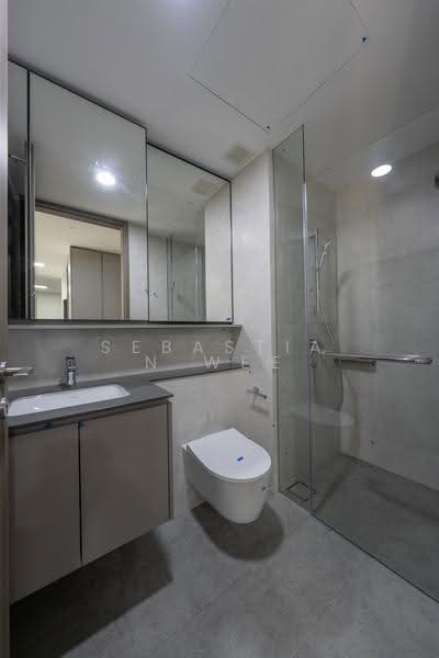 Norwood Grand, Admiralty / Woodlands, 3 Bedrooms, 904 sqft, Condominium For Rent, by Sebastian Wee, 500267430 - Common Bathroom - PropertyGuru.com.sg