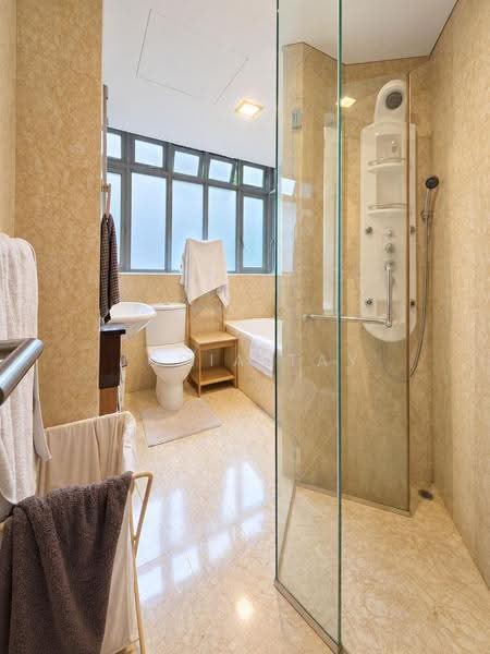 Adam Park Condominium, 29 Adam Road, Newton / Novena, 3 Bedrooms, 1,378 sqft, Condominium For Rent, by Jodia Tay, 500267438 - Bathroom - PropertyGuru.com.sg