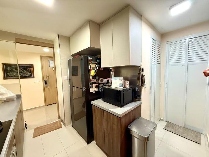 Parc Life, 21 Sembawang Crescent, Sembawang / Yishun, 4 Bedrooms, 1,270 sqft, Condominium For Sale, by Chris Tan, 500267450 - Kitchen - PropertyGuru.com.sg