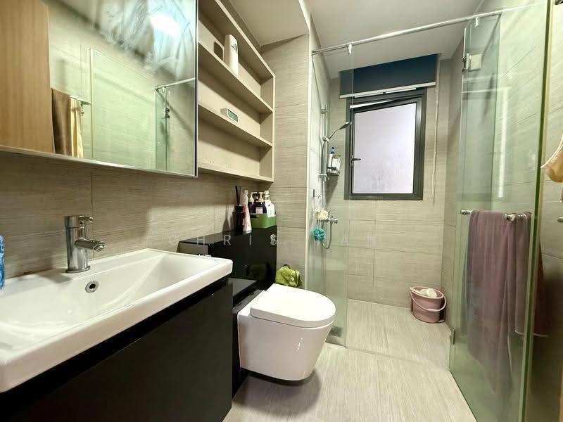 Parc Life, 21 Sembawang Crescent, Sembawang / Yishun, 4 Bedrooms, 1,270 sqft, Condominium For Sale, by Chris Tan, 500267450 - Bathroom - PropertyGuru.com.sg