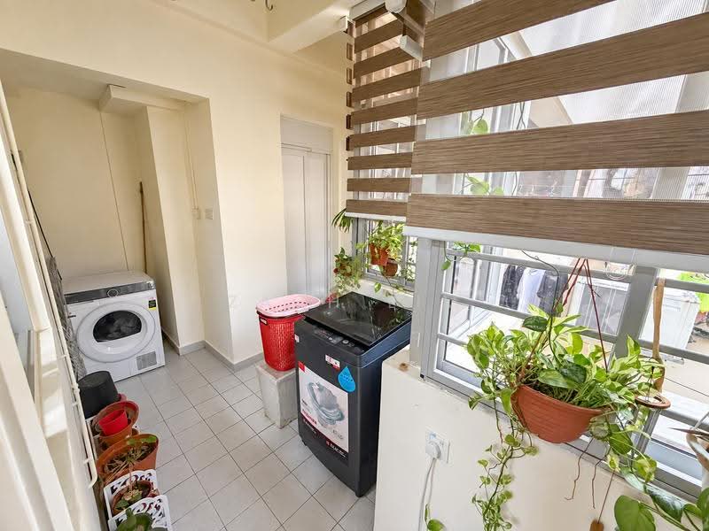 Azalea Park Condo, 6 Flora Road, Changi Airport / Changi Village, 4 Bedrooms, 1,507 sqft, Condominium For Sale, by Zach Lim, 500267454 - Yard - PropertyGuru.com.sg