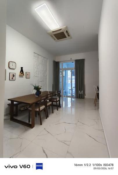 kerong lane, Sembawang / Yishun, 5 Bedrooms, 4,300 sqft, Semi-Detached House For Sale, by William Liu, 500267464 - Dining Room - PropertyGuru.com.sg