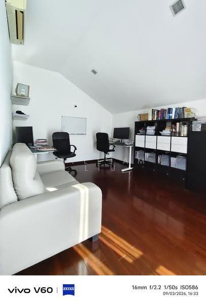 kerong lane, Sembawang / Yishun, 5 Bedrooms, 4,300 sqft, Semi-Detached House For Sale, by William Liu, 500267464 - Study - PropertyGuru.com.sg