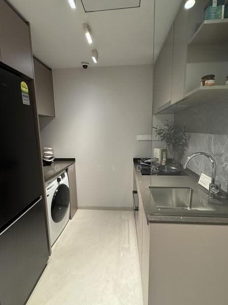 Lucerne Grand, Lakeside Drive, Boon Lay / Jurong / Tuas, 2 Bedrooms, 624 sqft, Condominium For Sale, by Grace Dai, 500267471 - Kitchen - PropertyGuru.com.sg