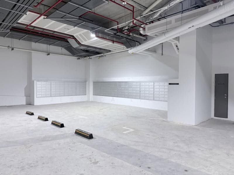 Ramp Up / Tampines, Pasir Ris / Tampines, 1,927 sqft, Factory / Workshop (B2) For Rent, by Jessica Liang, 500267473 - Entrance - CommercialGuru.com.sg