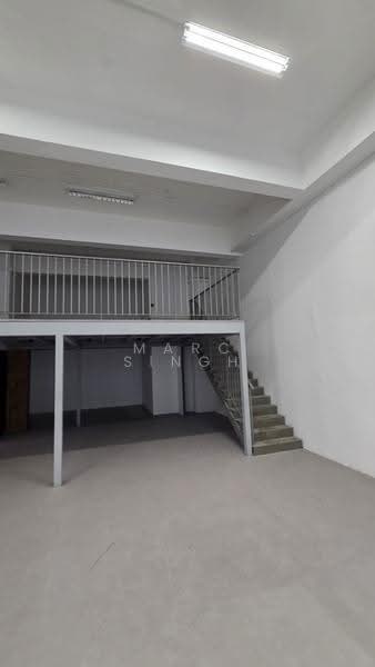 Ground Floor Near Marymount MRT, Marymount, Jalan Pemimpin, Upper Thomson, Ang Mo Kio / Bishan / Thomson, 2,587 sqft, Light Industrial (B1) For Rent, by Marc Singh, 500267475 - Interior - CommercialGuru.com.sg