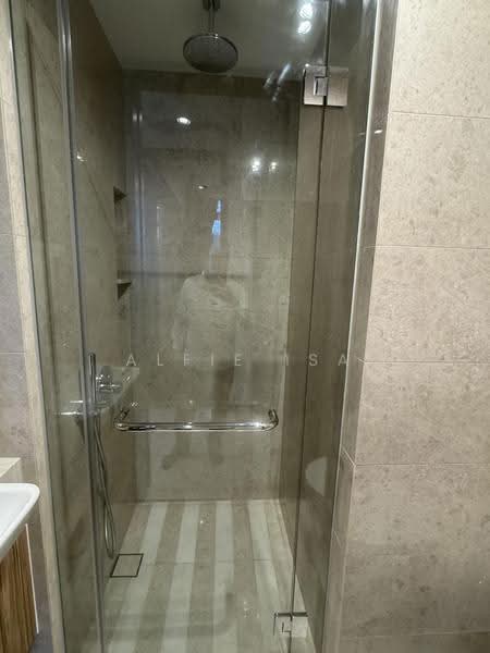 Pullman Residences, 18 Dunearn Road, Newton / Novena, 2 Bedrooms, 667 sqft, Condominium For Sale, by Alfie Isa, 500267476 - Bathroom - PropertyGuru.com.sg
