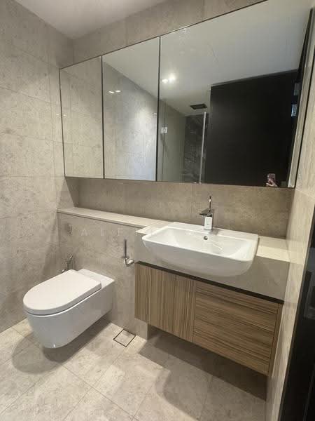 Pullman Residences, 18 Dunearn Road, Newton / Novena, 2 Bedrooms, 667 sqft, Condominium For Sale, by Alfie Isa, 500267476 - Bathroom - PropertyGuru.com.sg