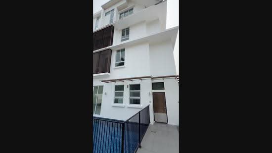 Newly Refurbished | 6 Rooms | Pool+Jacuzzi | Near Sembawang Beach, Sembawang, Woodlands, Yishun, Sembawang / Yishun, 6 Bedrooms, 7,335 sqft, Semi-Detached House For Rent, by Marc Singh, 500267481 - PropertyGuru.com.sg