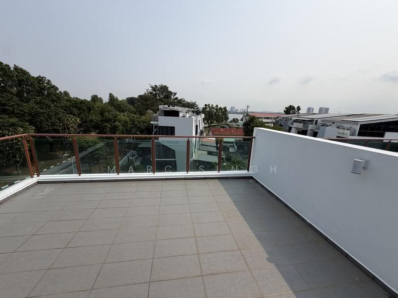 Newly Refurbished | 6 Rooms | Pool+Jacuzzi | Near Sembawang Beach, Sembawang, Woodlands, Yishun, Sembawang / Yishun, 6 Bedrooms, 7,335 sqft, Semi-Detached House For Rent, by Marc Singh, 500267481 - Exterior - PropertyGuru.com.sg