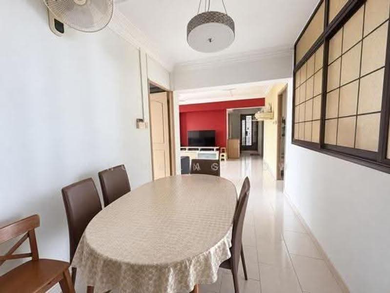 124 Pasir Ris Street 11, 124 Pasir Ris Street 11, Pasir Ris / Tampines, 3 Bedrooms, 1,216 sqft, HDB Flat For Sale, by Nicholas Toh, 500267490 - Dining Room - PropertyGuru.com.sg