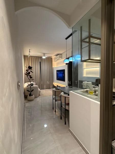 The Florence Residences, 99 Hougang Avenue 2, Hougang / Punggol / Sengkang, 2 Bedrooms, 721 sqft, Condominium For Sale, by Vincent Tong, 500267504 - Living Room - PropertyGuru.com.sg