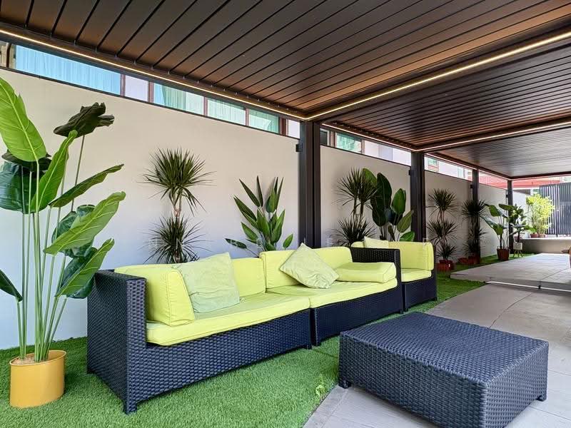 Proximity to Taonan! Prime Katong RCR Corner Terrace!, East Coast / Marine Parade, 5 Bedrooms, 4,200 sqft, Corner Terrace For Sale, by Annabelle Tee, 500267505 - Exterior - PropertyGuru.com.sg