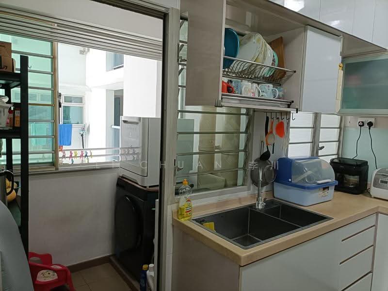 127C Kim Tian Road, 127C Kim Tian Road, Alexandra / Commonwealth, 3 Bedrooms, 1,001 sqft, HDB Flat For Sale, by Li Chuan 李川, 500267529 - Kitchen - PropertyGuru.com.sg