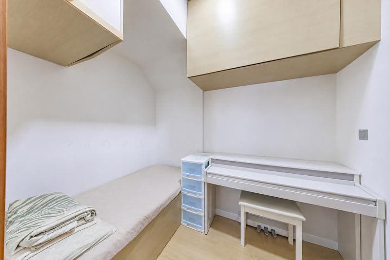 Alexis, 356 Alexandra Road, Alexandra / Commonwealth, 3 Bedrooms, 1,098 sqft, Condominium For Sale, by Don Png, 500267543 - Bedroom - PropertyGuru.com.sg