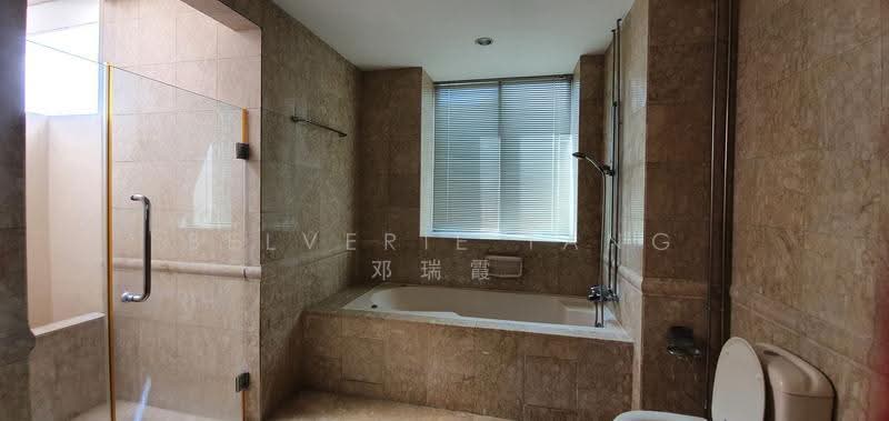 Twin Heights, 350 Balestier Road, Balestier / Toa Payoh, 5 Bedrooms, 4,990 sqft, Apartment For Rent, by Belverie Tang 邓瑞霞, 500267546 - Bathroom - PropertyGuru.com.sg