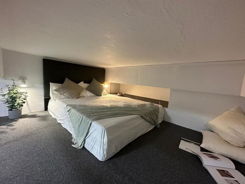 River Valley Road, Orchard / River Valley, 5 Bedrooms, 1,200 sqft, Walk-up Apartment For Sale, by Jo (陳凯雯), 500267547 - PropertyGuru.com.sg