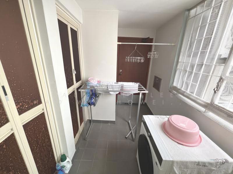 Parc Palais, 53 Hume Avenue, Clementi Park / Upper Bukit Timah, 3 Bedrooms, 1,238 sqft, Condominium For Sale, by Paul Lee (Lee Hao Wei Howei) 李豪威, 500267560 - Balcony - PropertyGuru.com.sg