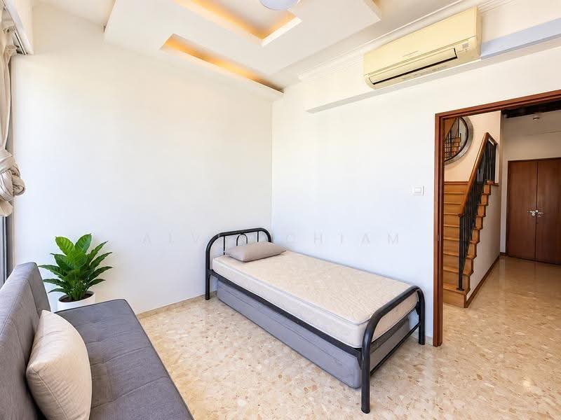 The Florida, 78 Hougang Avenue 7, Hougang / Punggol / Sengkang, Room Rental, 150 sqft, Condominium For Rent, by Alvin Chiam, 500267570 - Bedroom - PropertyGuru.com.sg