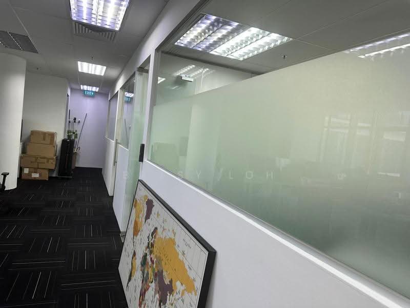 Fitted Office Near Novena, Balestier / Toa Payoh, 2,517 sqft, Office For Rent, by Betsy Loh, 500267576 - Corridor - CommercialGuru.com.sg